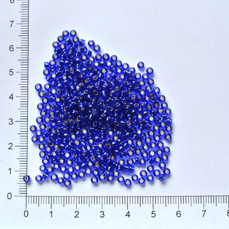 Toho 8/0 Silver Lined Cobalt 10g