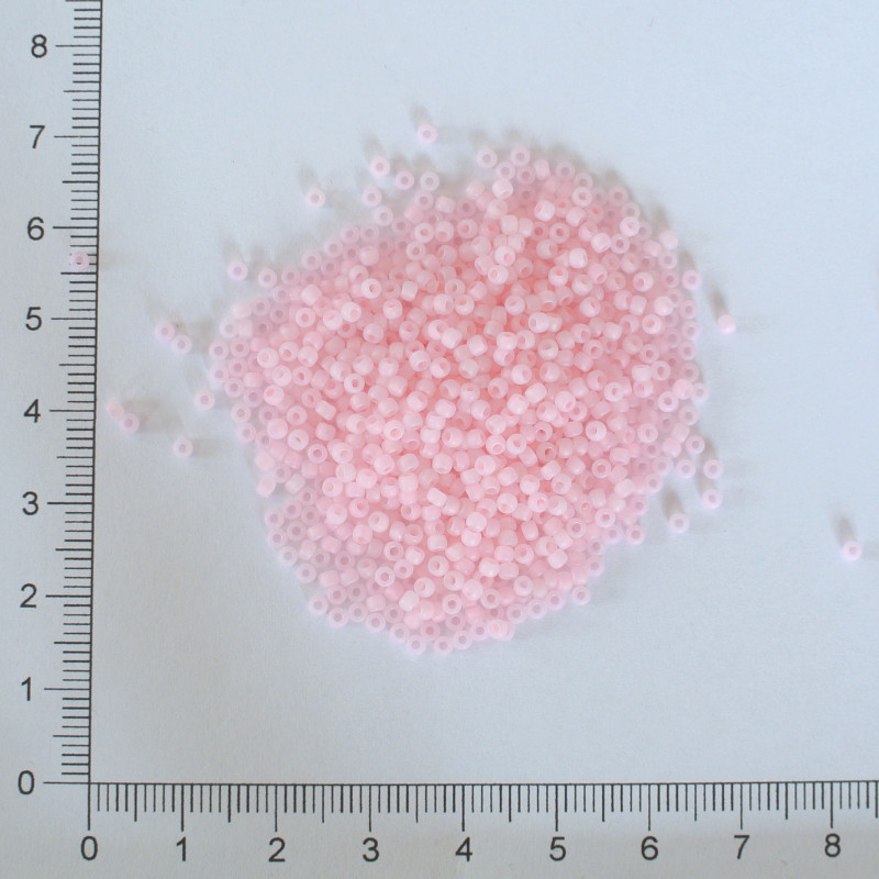 Toho 11/0 Ceylon Frosted Innocent Pink 10g