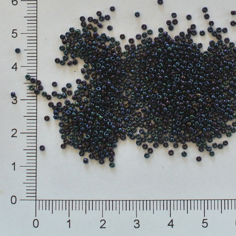 Toho 15/0 Metallic Nebula 5g