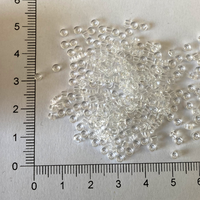 Toho 8/0 Transparent Crystal 10g