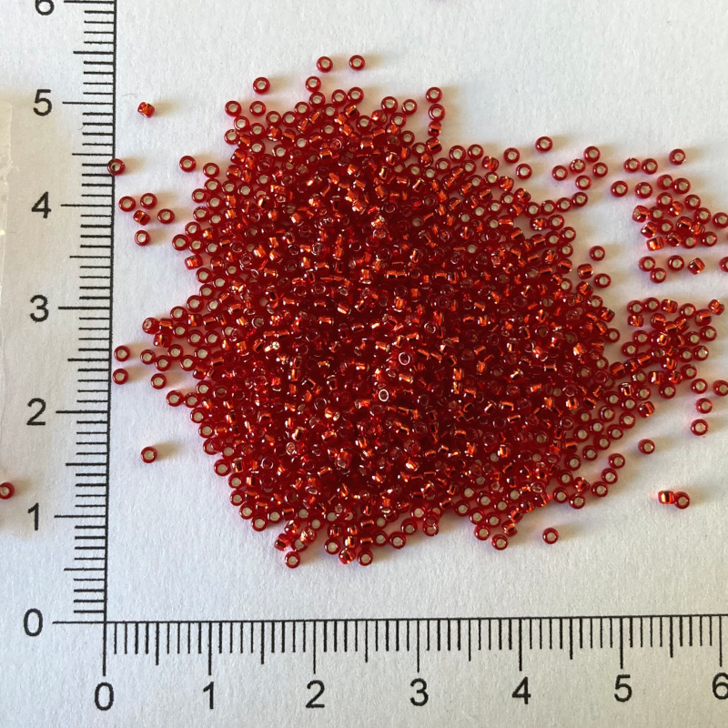 Toho 15/0 Silver Lined Ruby 5g