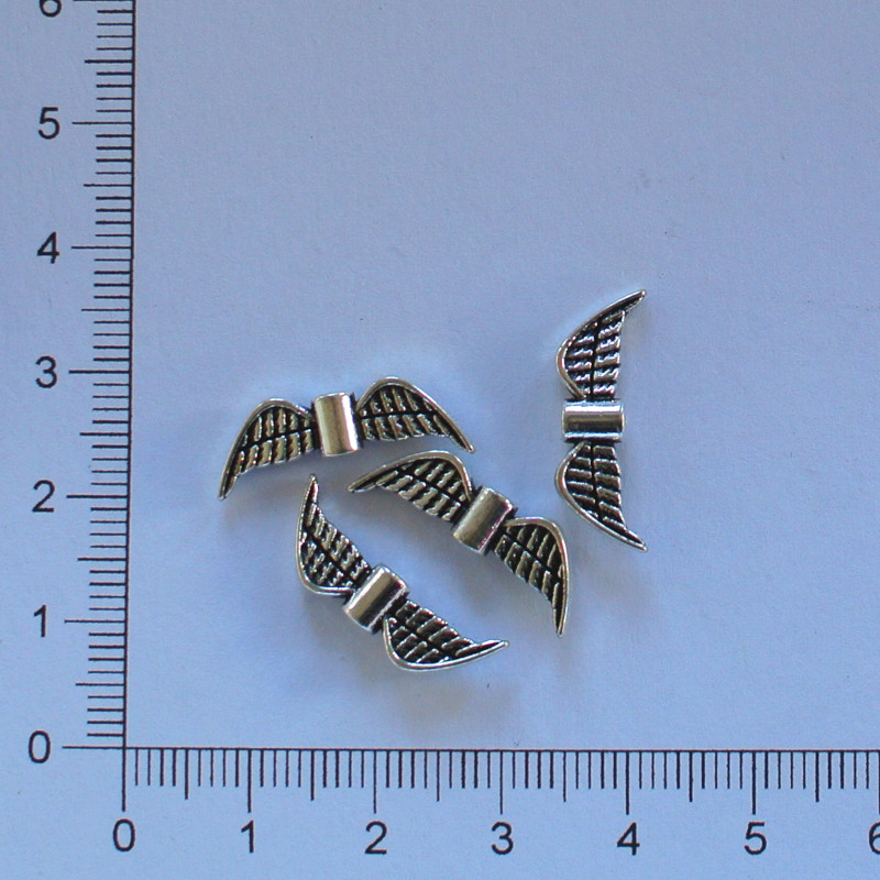 Kovová křidýlka 21x8mm platina (4ks)