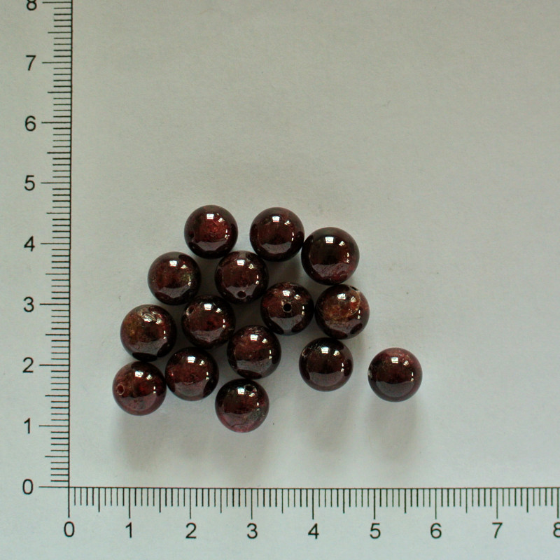 Granát 8mm