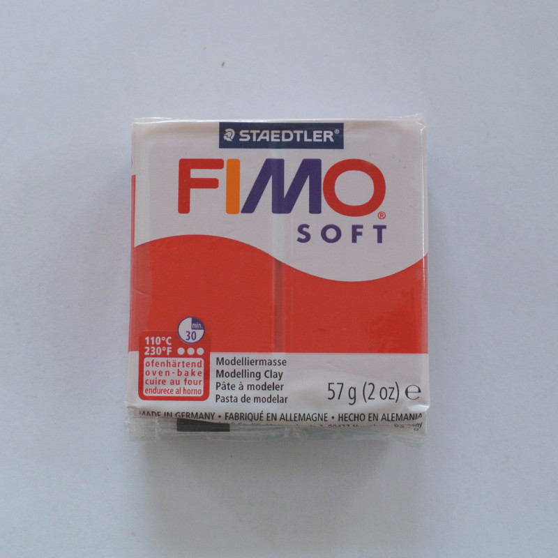 FIMO Soft červená