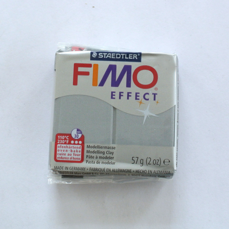 FIMO Effect stříbrná
