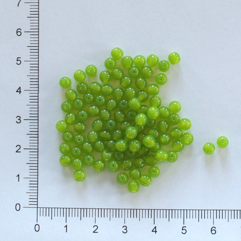 Skleněné kuličky 4mm sv. zelený (100ks)