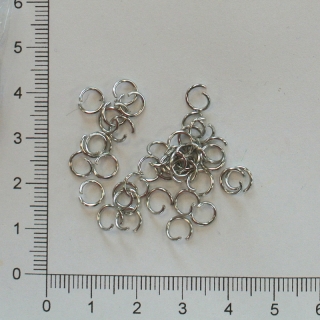 Kroužky 304 6mm tl.0,8 mm (20ks)