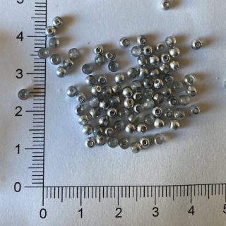 Skleněné kuličky 3mm čiré se stříbrným pokovem (100ks)