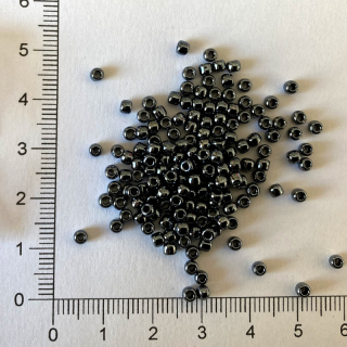 Toho 8/0 Met. Hematit 10g