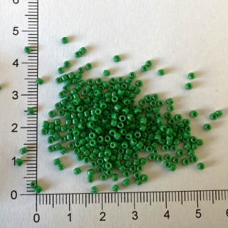 Toho 11/0 Opaque Shamrock 10g