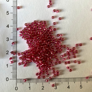 Toho 11/0 Mauve 10g