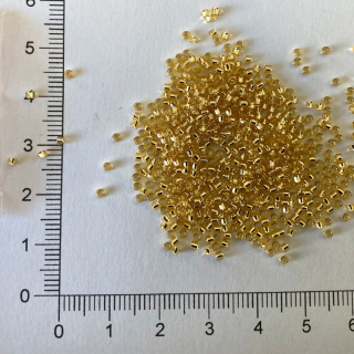 Toho Treasure 11/0 Silver Lined Lt. Topaz 5g