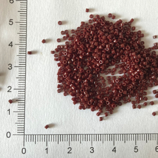 Toho Treasure 11/0 Opaque Oxblood 5g