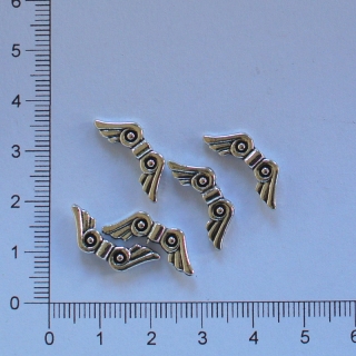 Kovová křidýlka 20x7mm platina (5ks)